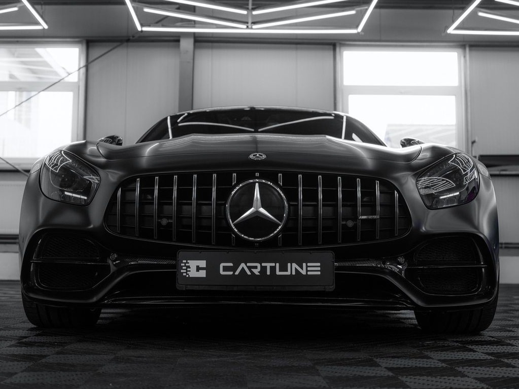 Mercedes AMG GTR